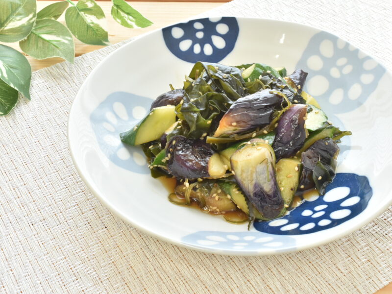 丸ごとわかめときゅうりのナス炒め