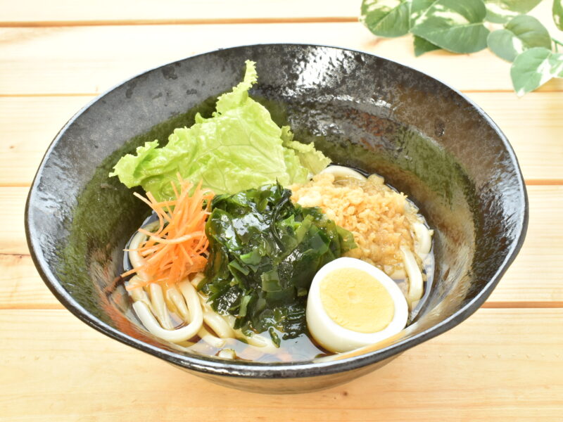冷やしワカメうどん