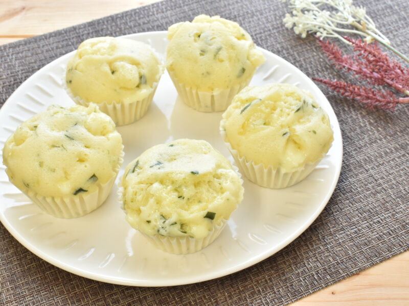 丸ごとわかめのチーズ蒸しパン